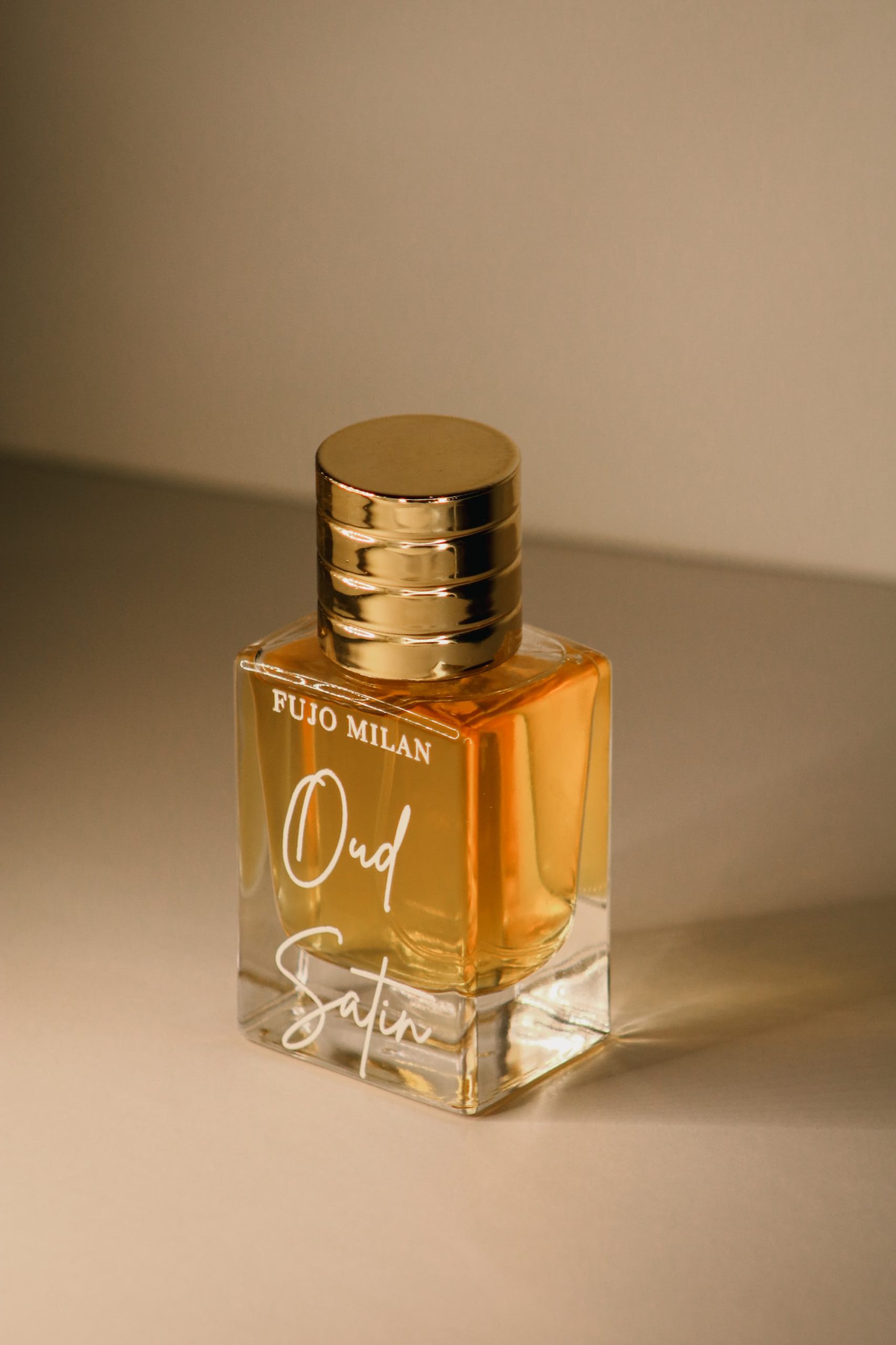 Oud satin